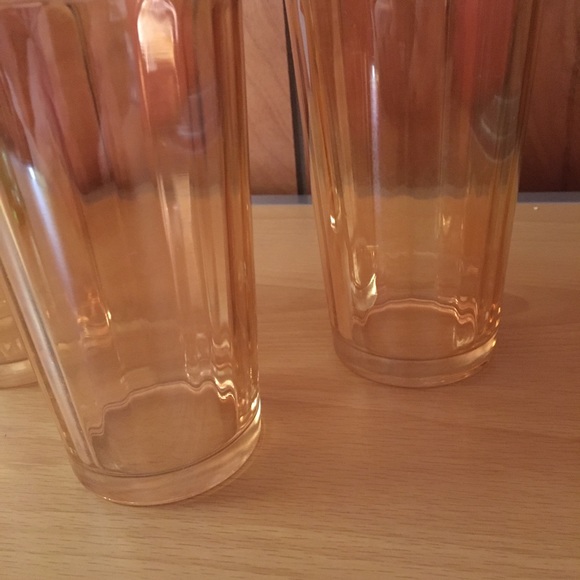 Glassware - Picture 2 of 7